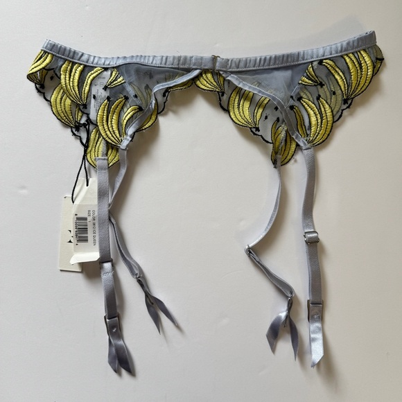 NWT Fleur Du Mal Garter Belt Banana Embroidery Lingerie Fruit Novelty Print Sz 1 - Picture 8 of 11